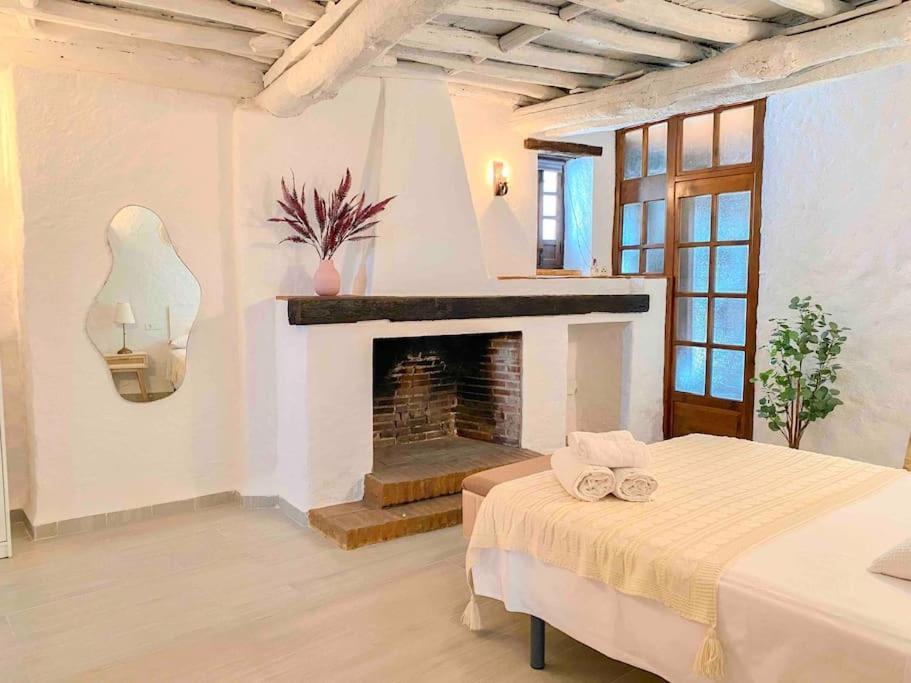 La Palmera. Casa Rural Con Piscina Privada. Benadalid ภายนอก รูปภาพ