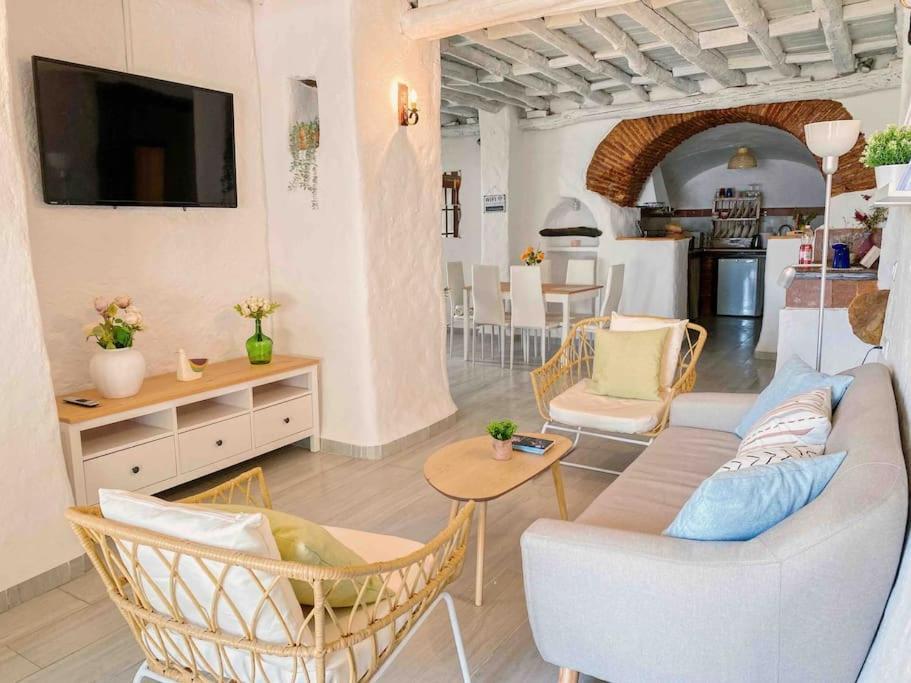 La Palmera. Casa Rural Con Piscina Privada. Benadalid ภายนอก รูปภาพ
